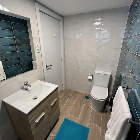 Apartment Tar11d: Sea View With Smart Tv In Center Torremolinos