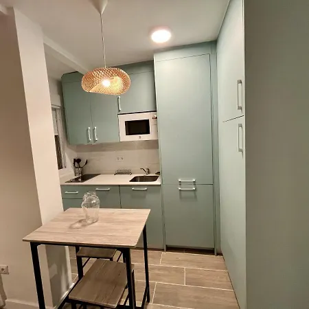 Tar11d - Estudio Con Vistas Al Mar, Wifi, Smart Tv, Fire Stick Amazon, En El Centro, A 600 Metros Playa Appartement